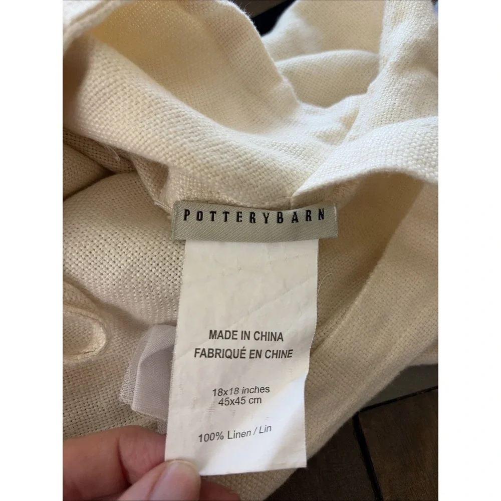 Pottery Barn Button Linen Pillow Cover Womens Size 18x18 Cream Ivory Farmhouse